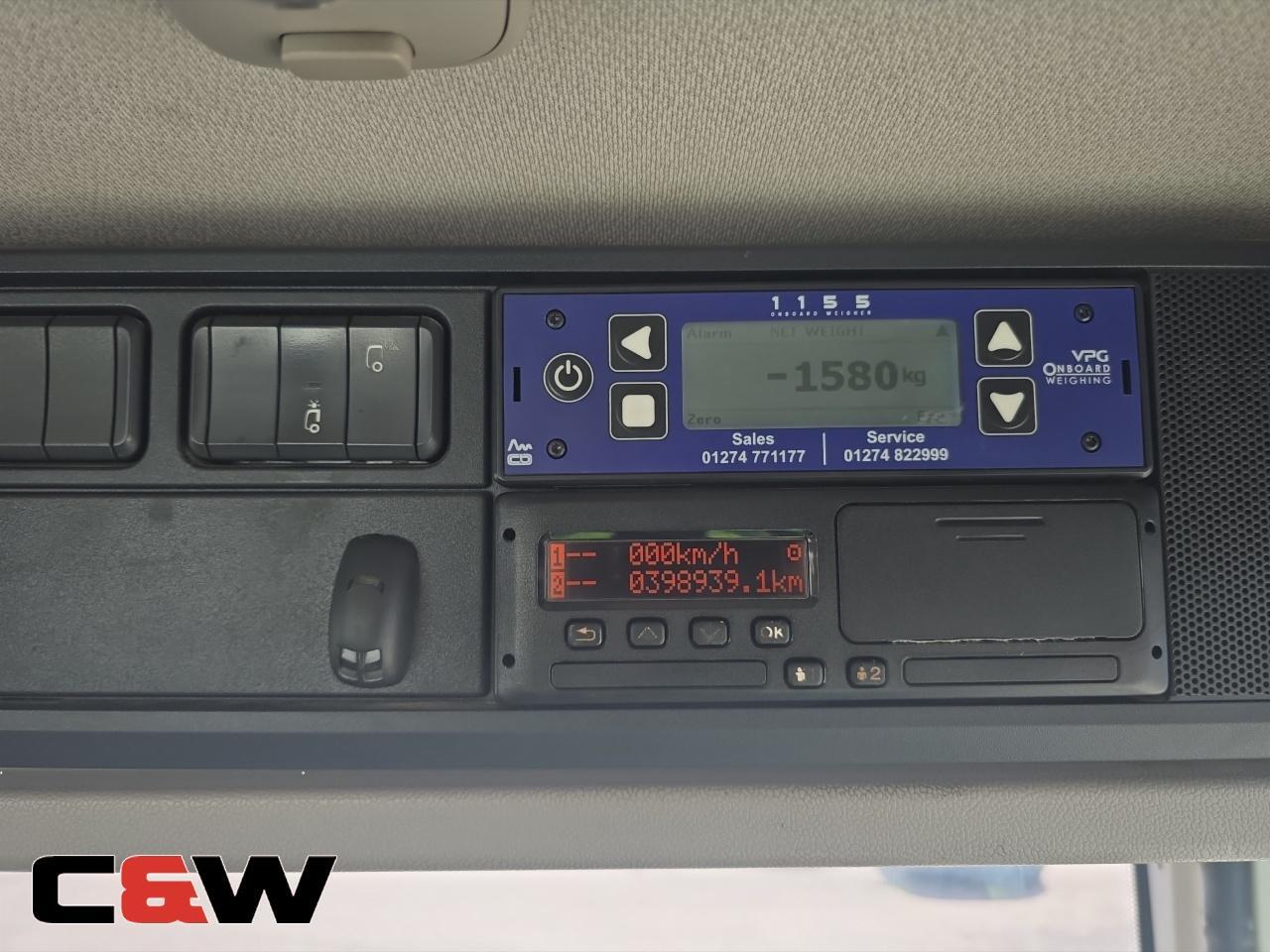 Vehicle image 43
